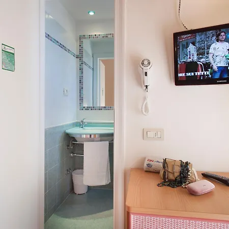 ホテル Acquamarina