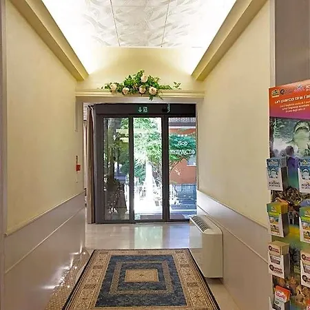 Hotel Acquamarina 3*